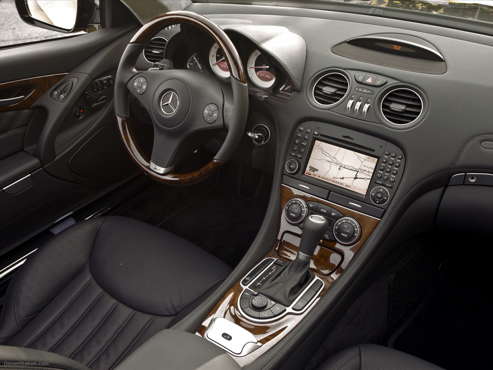 Mercedes Benz SL 600-2009